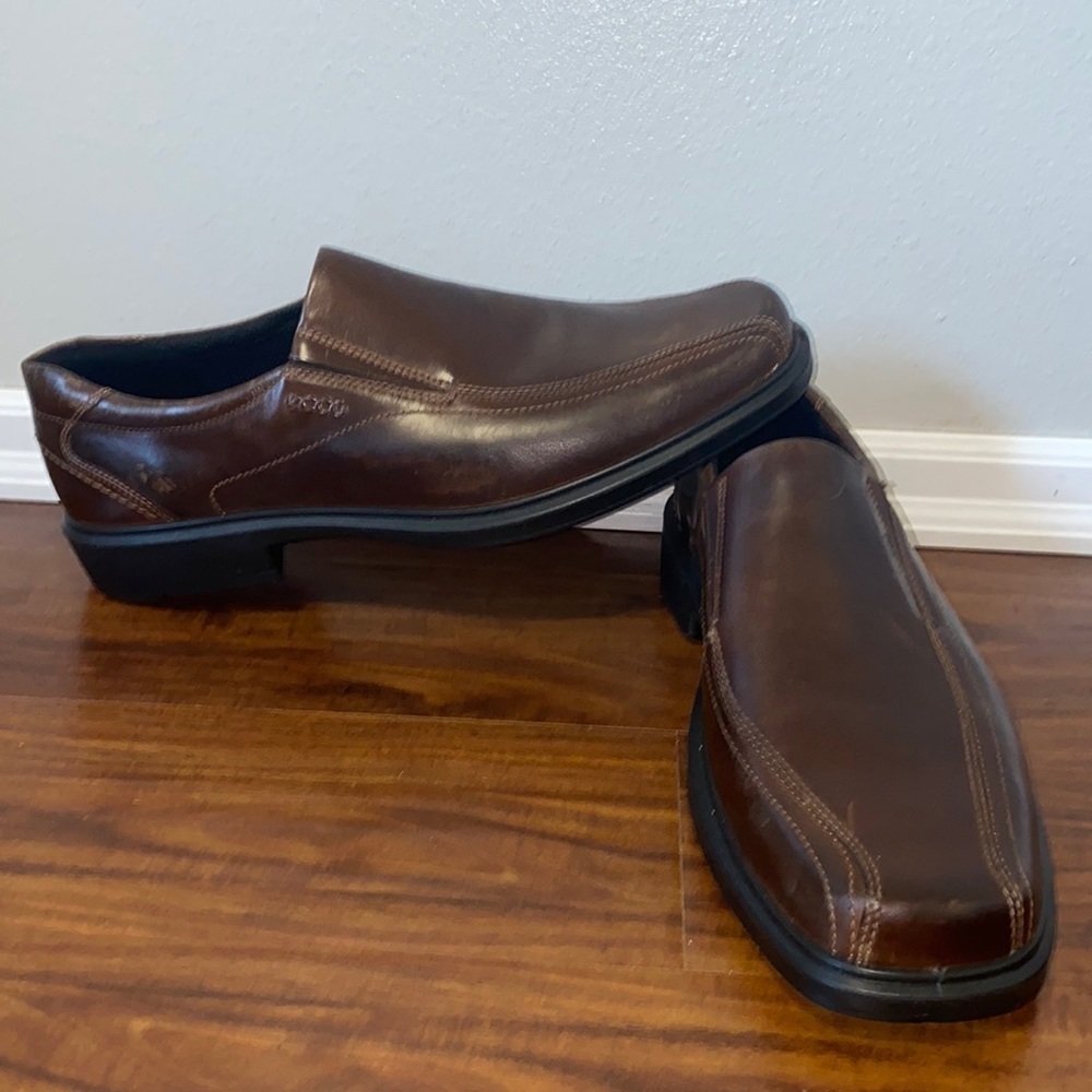 Ecco Helsinki Slip On